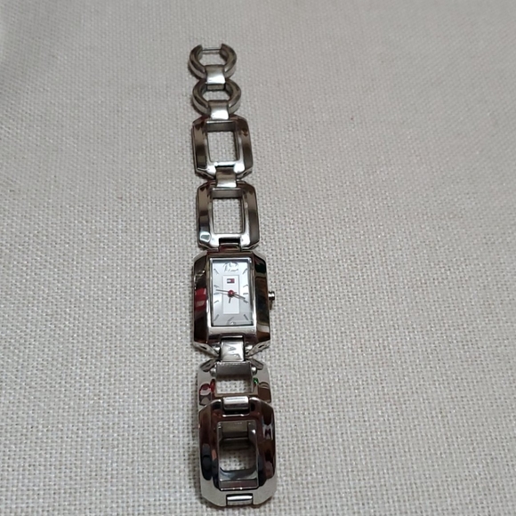 Vintage Tommy Hilfiger Watches From 90's - Picture 8 of 11
